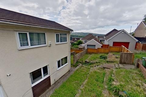 3 bedroom semi-detached house for sale, 25 Coed-yr-Haf, Ystrad Mynach, Hengoed, CF82 7DF