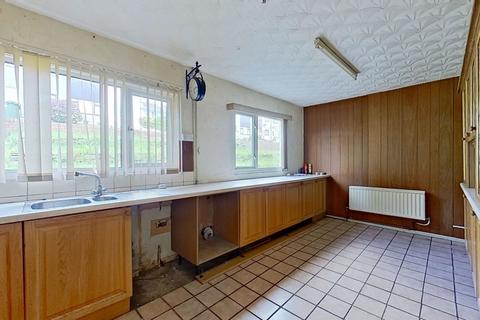 3 bedroom semi-detached house for sale, 25 Coed-yr-Haf, Ystrad Mynach, Hengoed, CF82 7DF