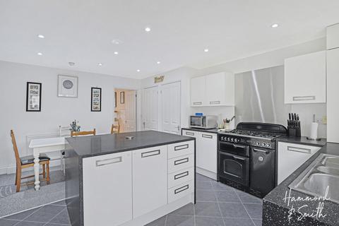 109 Queens Road, North Weald, Epping, CM16 6JQ