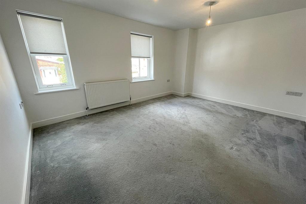 Wareham 2 bed flat to rent £950 pcm (£219 pw)