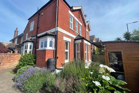 2 bedroom house for sale, Furness Road, Lower Meads, Eastbourne, BN21