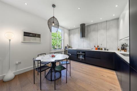 4 bedroom flat for sale, Goldhurst Terrace, South Hampstead