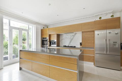 73 The Avenue, London, W13 8JS