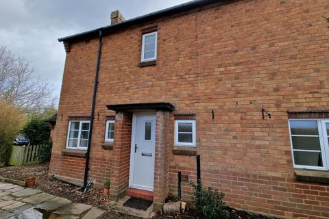 3 bedroom house to rent, Brewood Road, Coven WV9