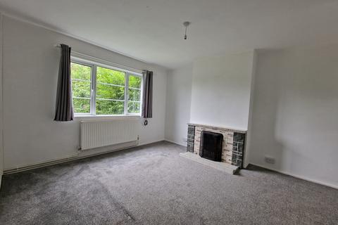 3 bedroom house to rent, Brewood Road, Coven WV9