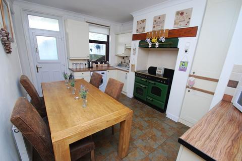 3 bedroom terraced house to rent, Manchester Road, Thurlstone, Sheffield, S36 9QR