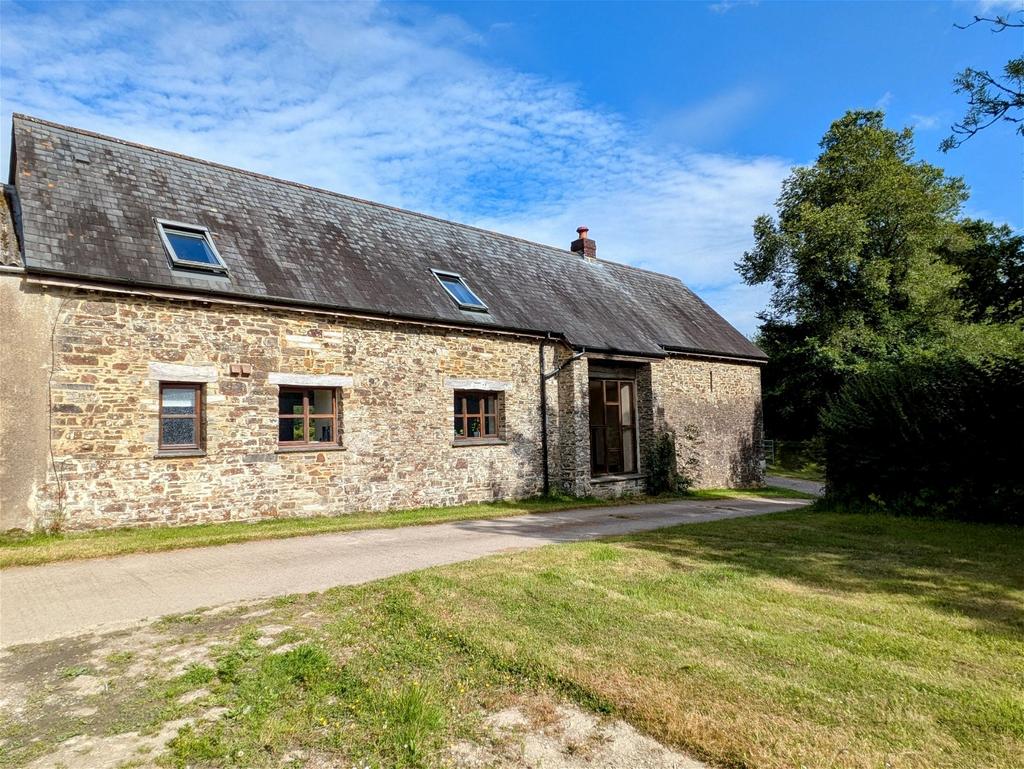 Hewton Barn, Thorndon Cross, EX20 4NQ 4 bed barn conversion for sale £595,000