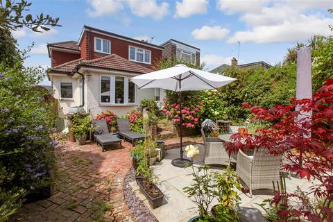 3 bedroom chalet for sale, Thornhill Avenue, Patcham, East Sussex