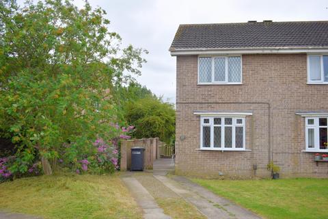 2 bedroom semi-detached house for sale, Lambourne Rise, Scunthorpe, DN16