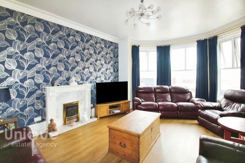 2 bedroom apartment for sale, Orchard Road,  Lytham St. Annes, FY8