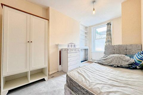 9 bedroom terraced house for sale, Luton Road, Chatham ME4