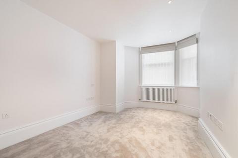 3 bedroom flat to rent, 32 Sloane Gardens, Knightsbridge, London, SW1W