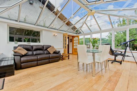 14 Lawers Place, Aberfeldy, PH15 2BE