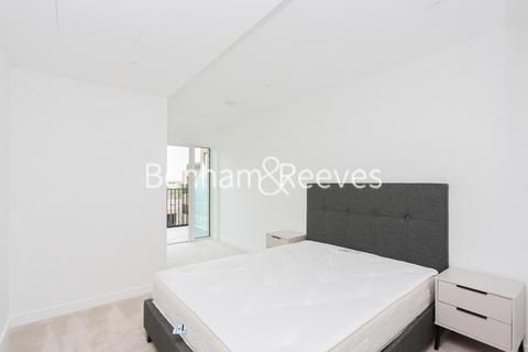 1 bedroom apartment to rent, Holland House, Parrs Way W6