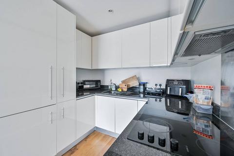 2 bedroom flat to rent, WAREHOUSE COURT, MAJOR DRAPER STREET, Woolwich, London, SE18
