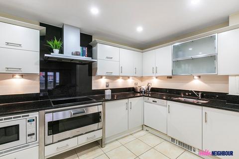 2 bedroom apartment to rent, Brewhouse Lane, London, SW15