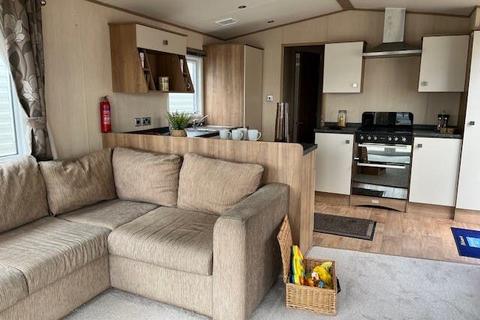 2 bedroom static caravan for sale, Sand le Mere Holiday Park