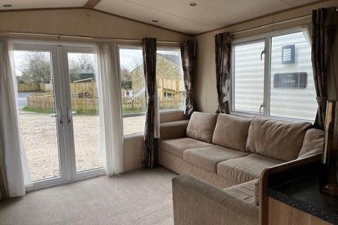 2 bedroom static caravan for sale, Sand le Mere Holiday Park