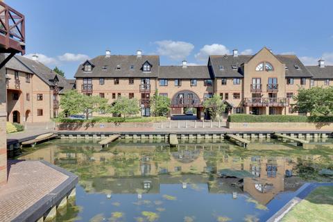 3 bedroom apartment for sale, Lawrence Moorings, Sheering Mill Lane, Sawbridgeworth, CM21