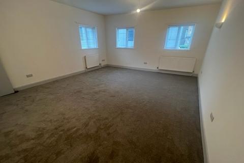 Studio to rent, Old Christchurch Road, Bournemouth, BH1
