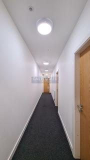 1 bedroom in a flat share to rent, Threadworks, Threadneedle Street, Huddersfield, HD1 2HF