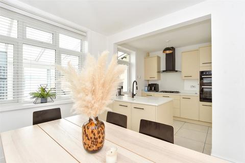 3 bedroom terraced house for sale, Devon Road, Portsmouth, Hampshire