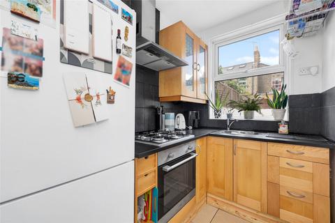 3 bedroom end of terrace house for sale, Maria Terrace, London, E1