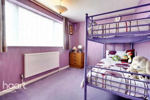 38 Broomhayes, Ipswich, IP2 9DA