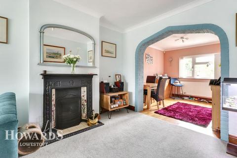 4 bedroom semi-detached house for sale, Walmer Road, Pakefield