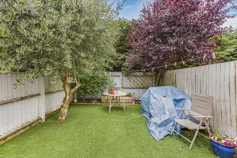 4 bedroom end of terrace house for sale, Hatch Way, Kirtlington, OX5