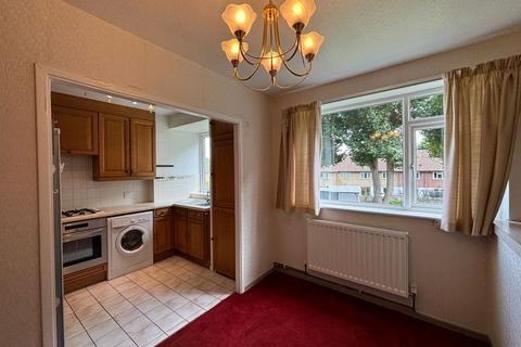 41 Bond Gardens, Wallington, SM6 7LW