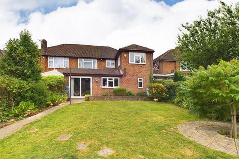 46 Beech Way, Basingstoke, RG23 8LW