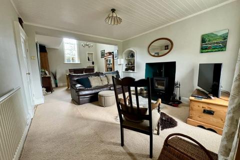 3 bedroom cottage for sale, The Grove, Healaugh