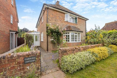 3 bedroom detached house for sale, The Green Shamley Green Guildford, Surrey, GU5 0UH