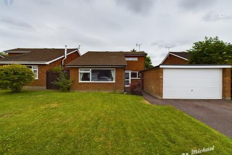 4 bedroom detached house for sale, Irvine Drive, Stoke Mandeville, HP22 5UN