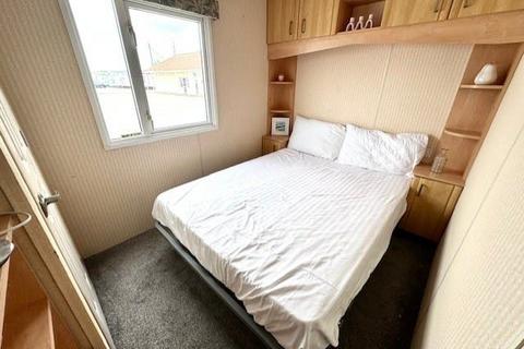 3 bedroom static caravan for sale, St Osyth Beach Holiday Park