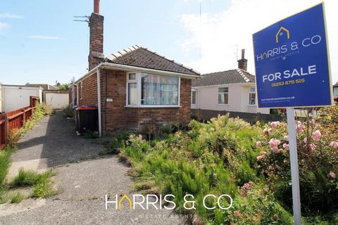 3 bedroom semi-detached bungalow for sale, Teviot Avenue, Fleetwood, FY7