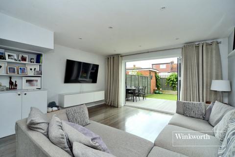 3 bedroom terraced house for sale, Nova Mews, Sutton, SM3