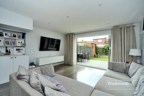 14 Nova Mews, Sutton, SM3 9HY