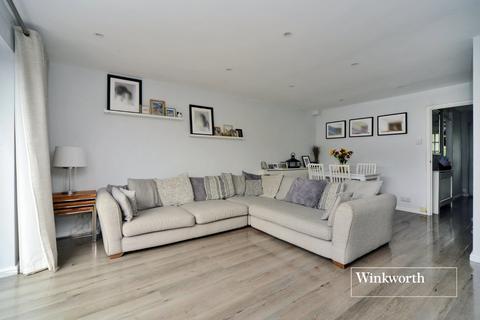 14 Nova Mews, Sutton, SM3 9HY