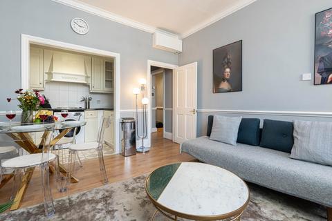 2 bedroom flat to rent, North Audley Street, Mayfair, W1