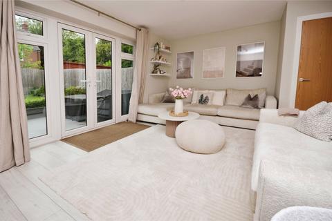 3 bedroom semi-detached house for sale, Sydney Street, Buckinghamshire HP21