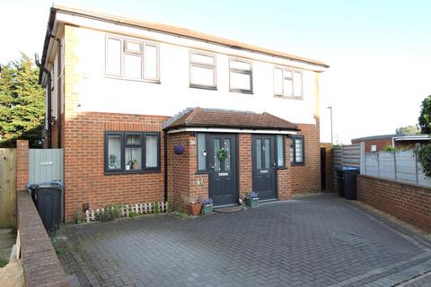 2 bedroom semi-detached house for sale, Stoneleigh Avenue, Enfield, Middlesex, EN1