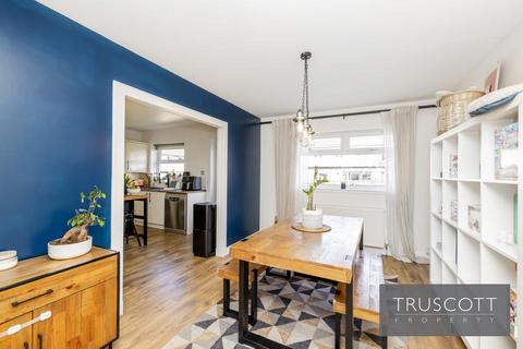 19 Durar Drive, Edinburgh, EH4 7HW