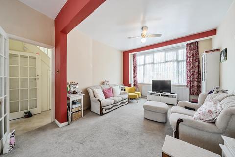 3 bedroom end of terrace house for sale, Elmhurst Avenue, Mitcham CR4