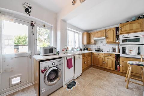 3 bedroom end of terrace house for sale, Mitcham, Mitcham CR4