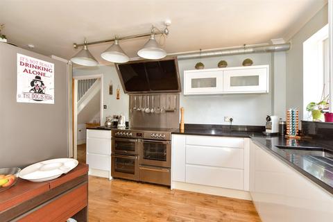 5 bedroom detached house for sale, York Close, Horsham, West Sussex