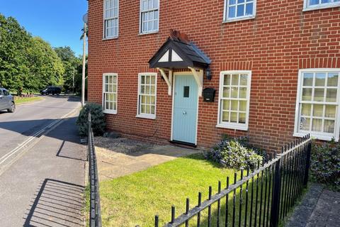 2 bedroom ground floor maisonette for sale, The Carriages, Barley Mow Road, Englefield Green, Egham, Surrey, TW20