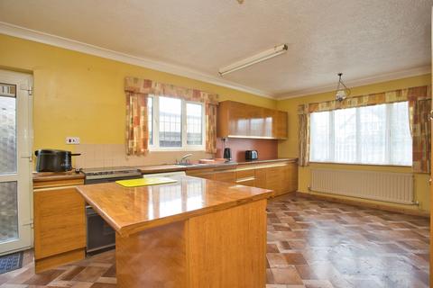 3 bedroom bungalow for sale, St. Leonards Road, Deal, CT14