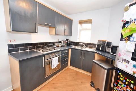 2 bedroom apartment for sale, The Rowick, Wakefield, West Yorkshire
